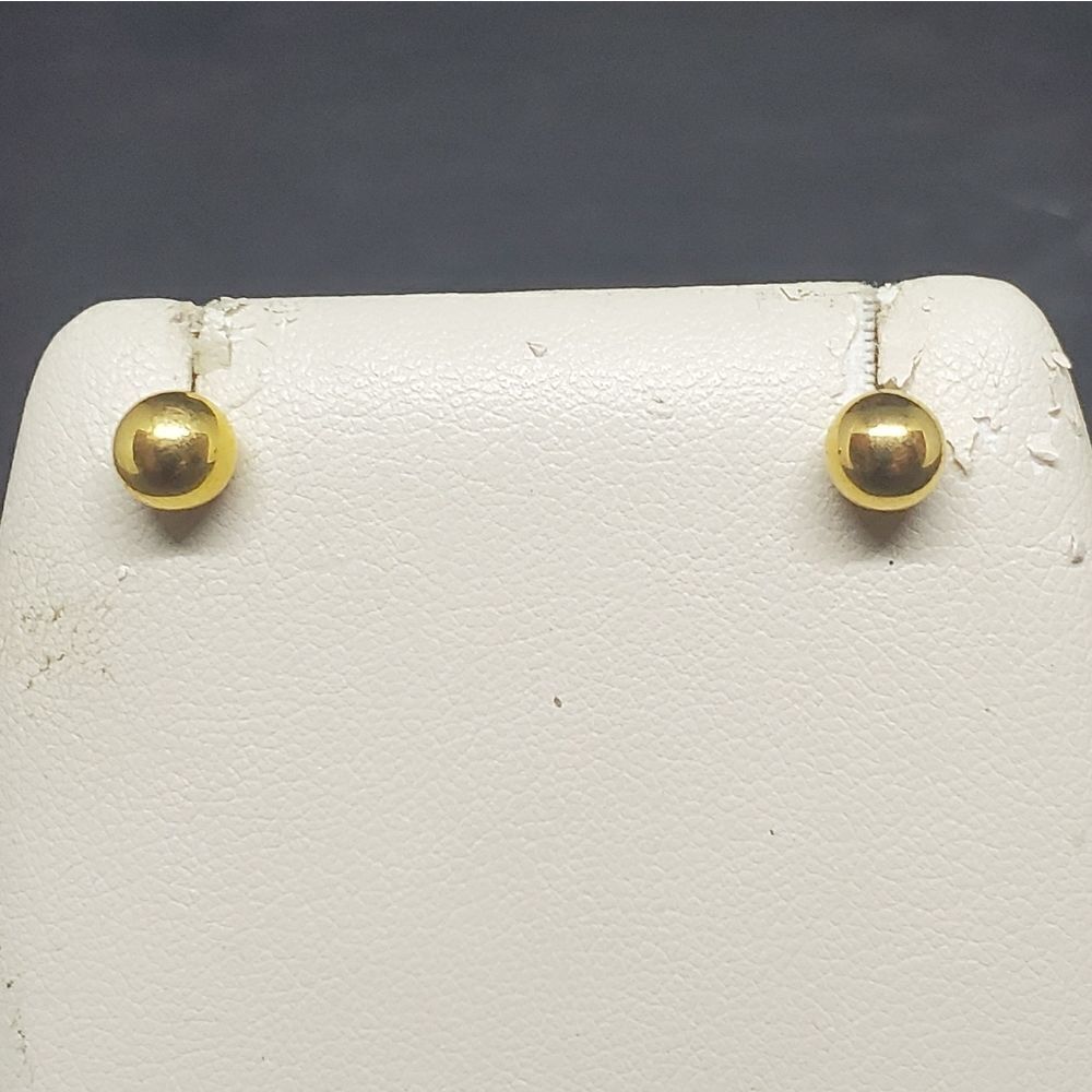 Gold Tone Stud Earrings 